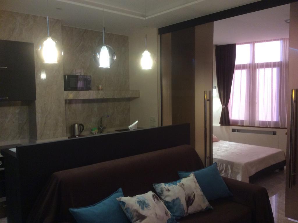 Apartment Luxe Paris Odesa Exterior photo