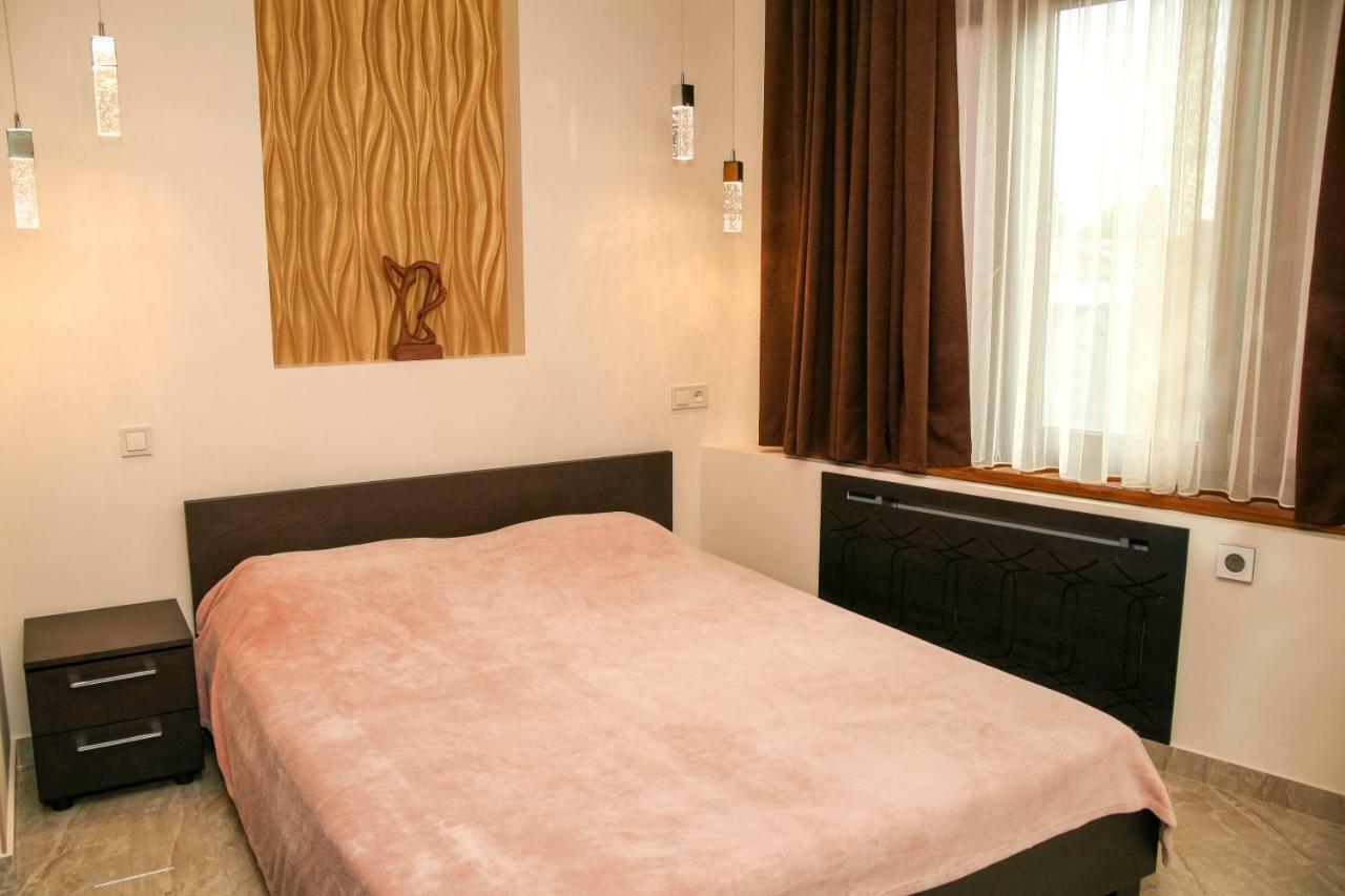 Apartment Luxe Paris Odesa Exterior photo