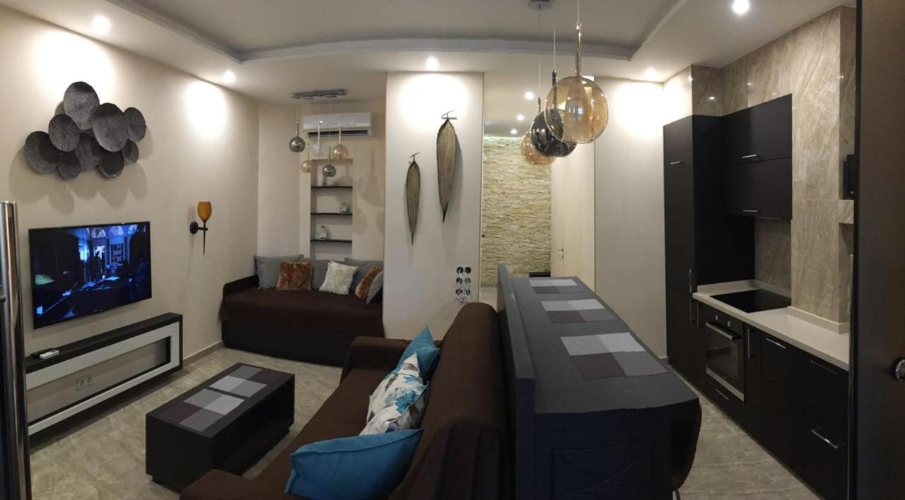 Apartment Luxe Paris Odesa Exterior photo